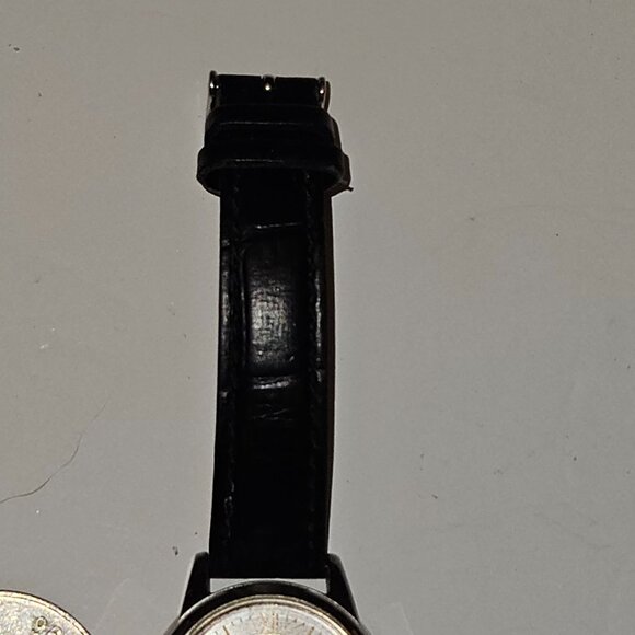 Beautiful Citizen Eco-Drive women's watch, which means it's powered by light - Picture 6 of 15